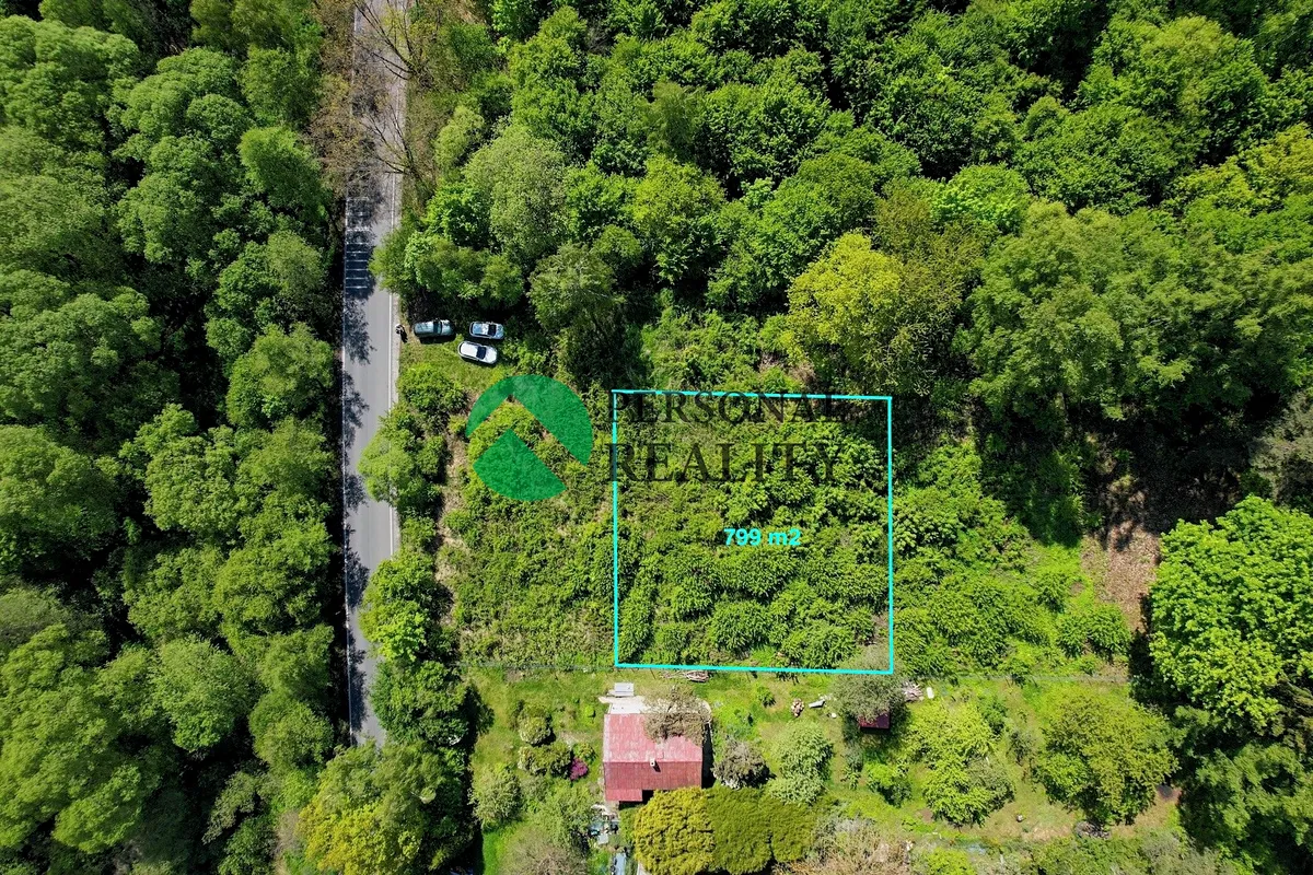 Prodej stavebního pozemku 799 m²